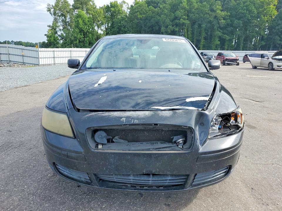2006 Volvo S40 VIN YV1MS382862177129 COPART salvage auction — FRONT END, Nc - Salvage Certificate Of Title, sold $375 on 2026-08-20 (photo 5)