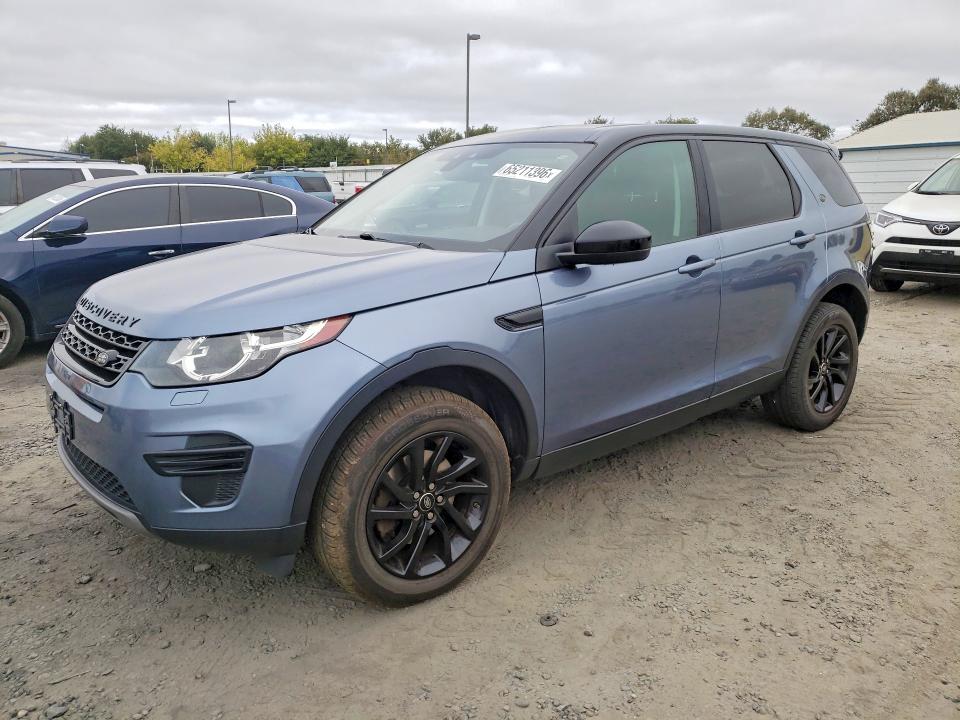 2018 Land rover Discovery VIN SALCP2RX5JH733127 COPART salvage auction — SIDE, CA - DIS/DLR/EXP ONLY CLEAN TITLE, sold $1,750 on 2026-09-03 (photo 1)