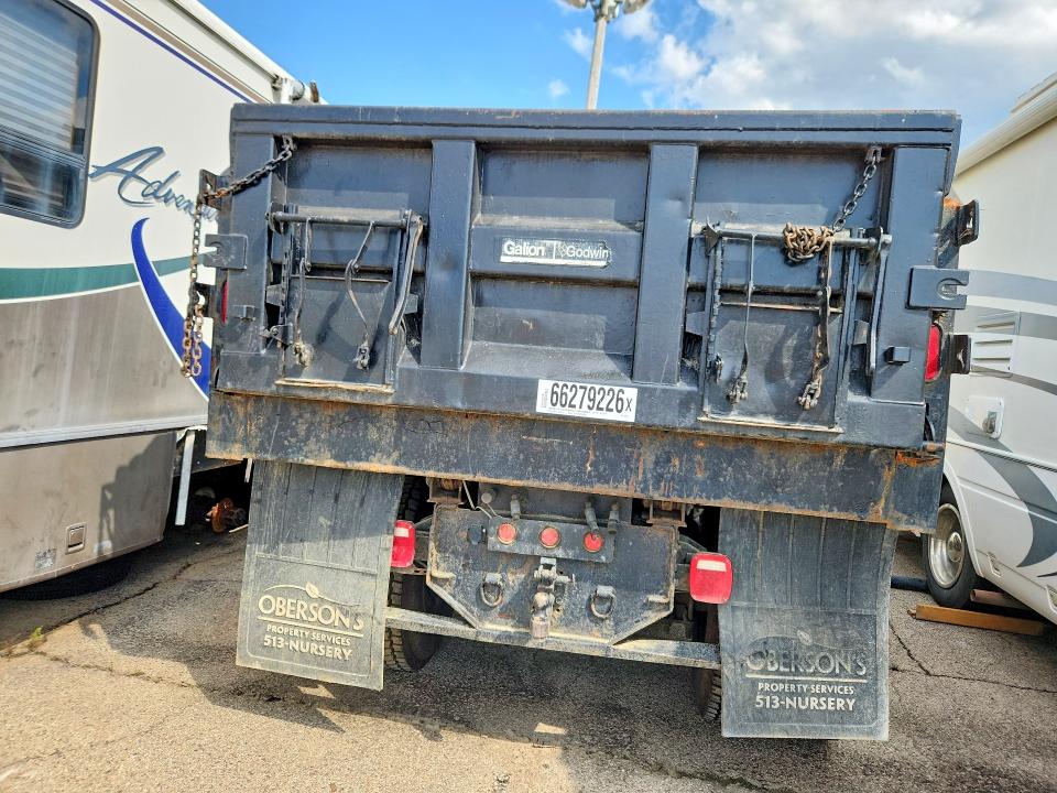 2016 Hino 258/268 VIN 5PVNJ8JV5G4S60781 COPART salvage auction — ROLLOVER, OH - CERT OF TITLE-SALVAGE, sold $3,400 on 2026-09-10 (photo 6)