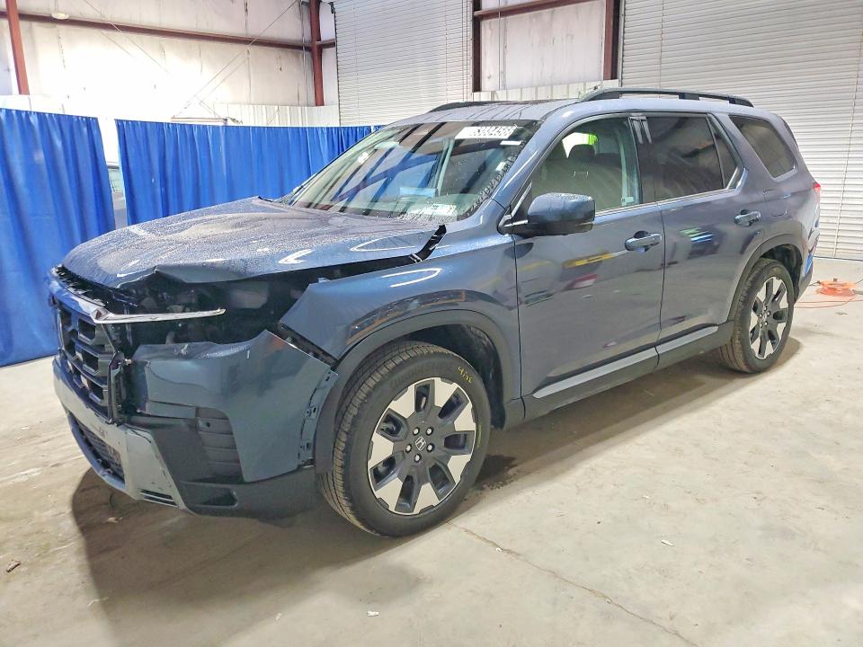 2026 Honda Pilot VIN 5FNYG1H87TB047711 COPART salvage auction — FRONT END, WV - CERTIFICATE OF TITLE (P), sold $36,500 on 2026-08-17 (photo 1)