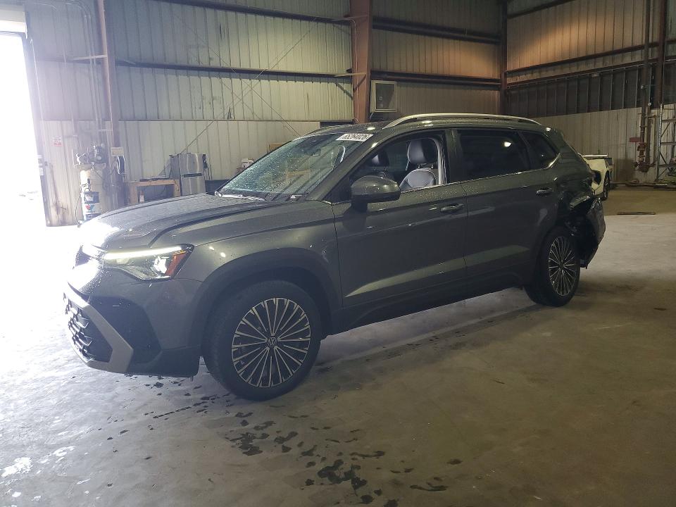 2025 Volkswagen Taos VIN 3VVEC7B25SM064816 — COPART salvage auction photo