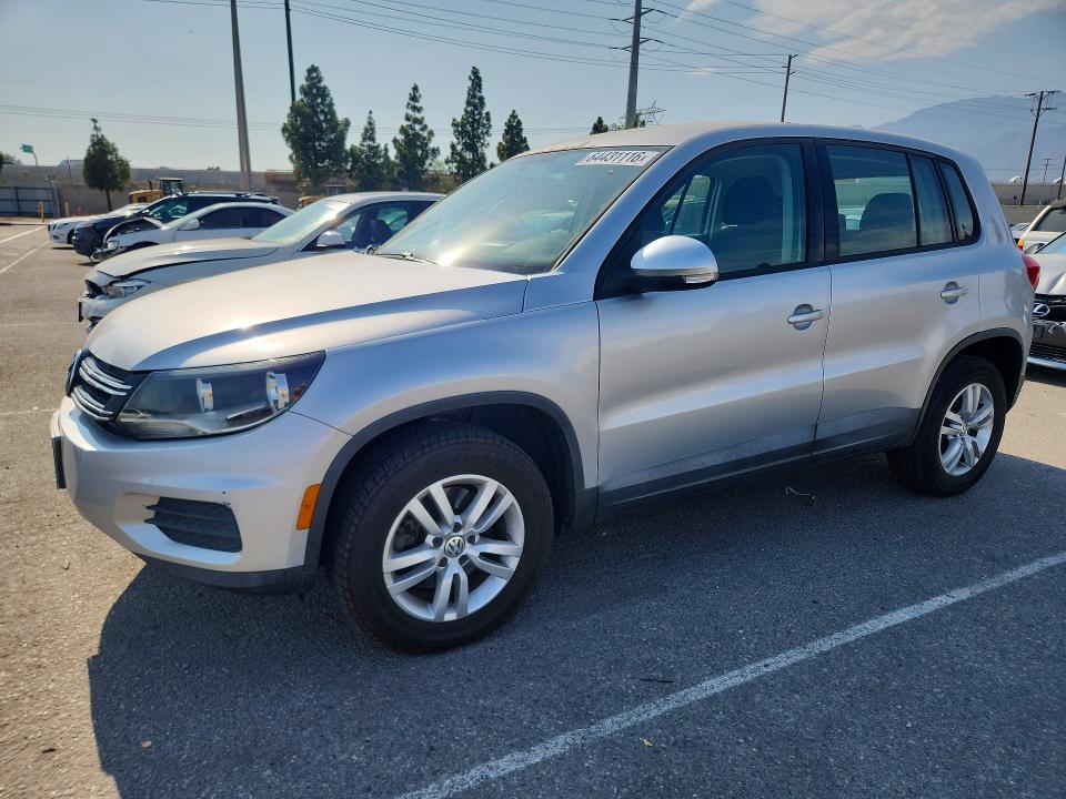 2013 Volkswagen Tiguan VIN WVGAV3AX4DW606578 COPART salvage auction — UNDERCARRIAGE, Ca - Dis/Dlr/Exp Only Clean Title, sold $1,350 on 2026-08-18 (photo 1)