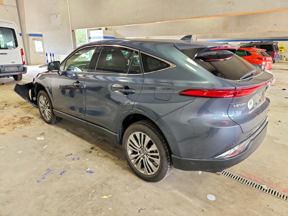2021 Toyota Venza VIN JTEAAAAH1MJ024413 COPART salvage auction — FRONT END, Salvage Title, sold $12,200 on 2026-08-21 (photo 2)
