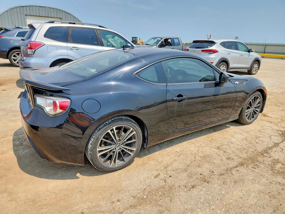 2015 Scion Fr-s VIN JF1ZNAA19F8702680 COPART salvage auction — FRONT END, KS - CERT OF TITLE-SALVAGE, sold $2,050 on 2026-09-04 (photo 3)