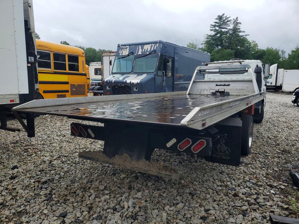 1997 Gmc 4000 VIN J8DB4B1K9V7002643 COPART salvage auction — MECHANICAL, MA - CERTIFICATE OF TITLE, sold $9,600 on 2026-08-19 (photo 3)