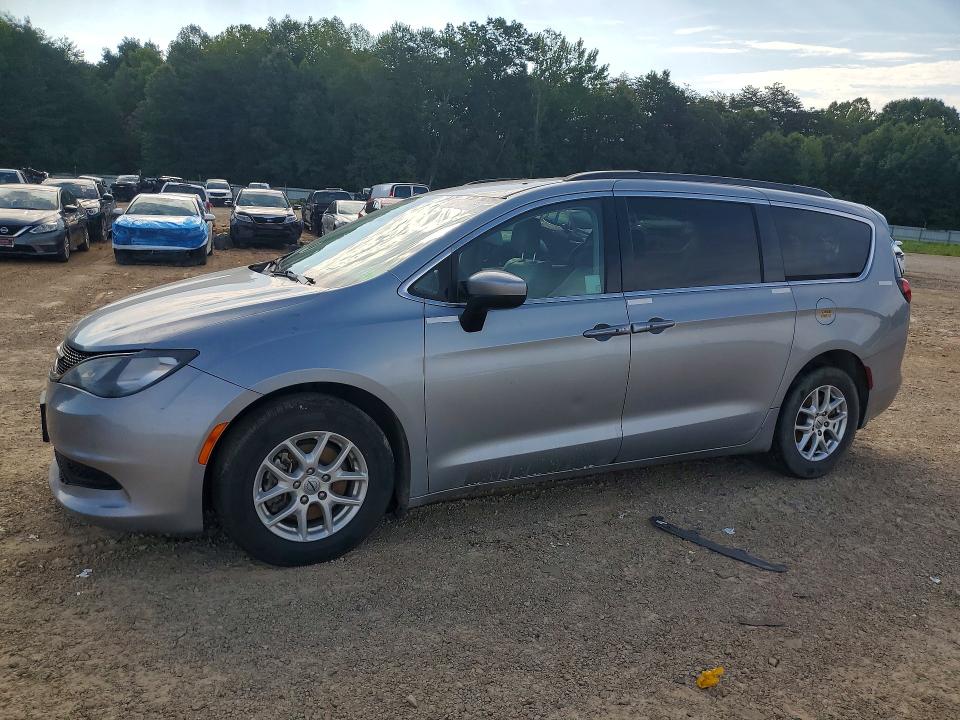 2021 Chrysler Voyager VIN 2C4RC1DG6MR526155 COPART salvage auction — FRONT END, VA - CERTIFICATE OF TITLE, sold $525 on 2026-09-01 (photo 1)