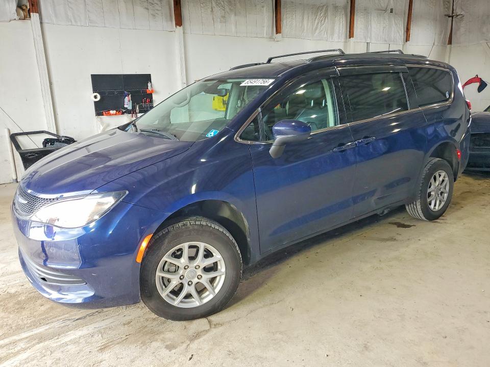 2020 Chrysler Voyager VIN 2C4RC1DG4LR156757 — COPART salvage auction photo