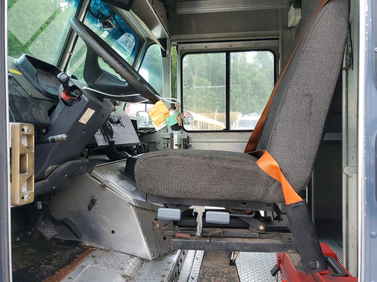 2021 Freightliner Mt45g VIN 4UZAC2EA4MCML1028 COPART salvage auction — Front End, NH - CERTIFICATE OF TITLE, sold $22,500 on 2026-08-25 (photo 7)
