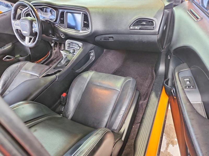 2018 Dodge Challenger VIN 2C3CDZBT1JH251852 COPART salvage auction — SIDE, FL - CERT OF TITLE SLVG REBUILDABLE, sold $10,300 on 2026-08-20 (photo 8)