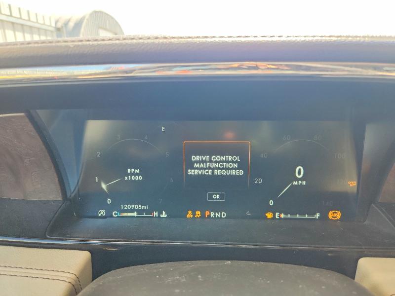 2019 Lincoln Navigator VIN 5LMJJ3LT4KEL04780 COPART salvage auction — REAR END, Ks - Cert Of Title-Salvage, sold $13,100 on 2026-09-28 (photo 9)