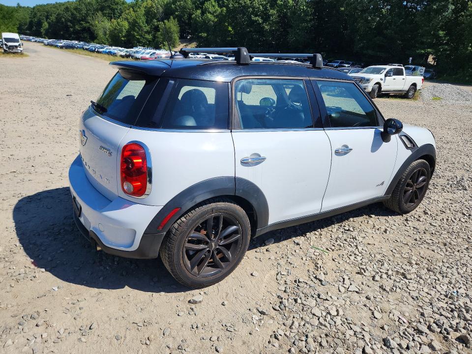 2013 Mini Cooper VIN WMWZC5C58DWP33738 COPART salvage auction — NORMAL WEAR, Ma - Certificate Of Title (P), sold $2,400 on 2026-09-14 (photo 3)