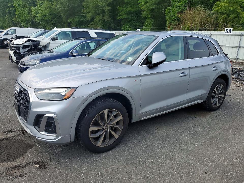 2022 Audi Q5 VIN WA1GAAFY6N2059476 — COPART salvage auction photo