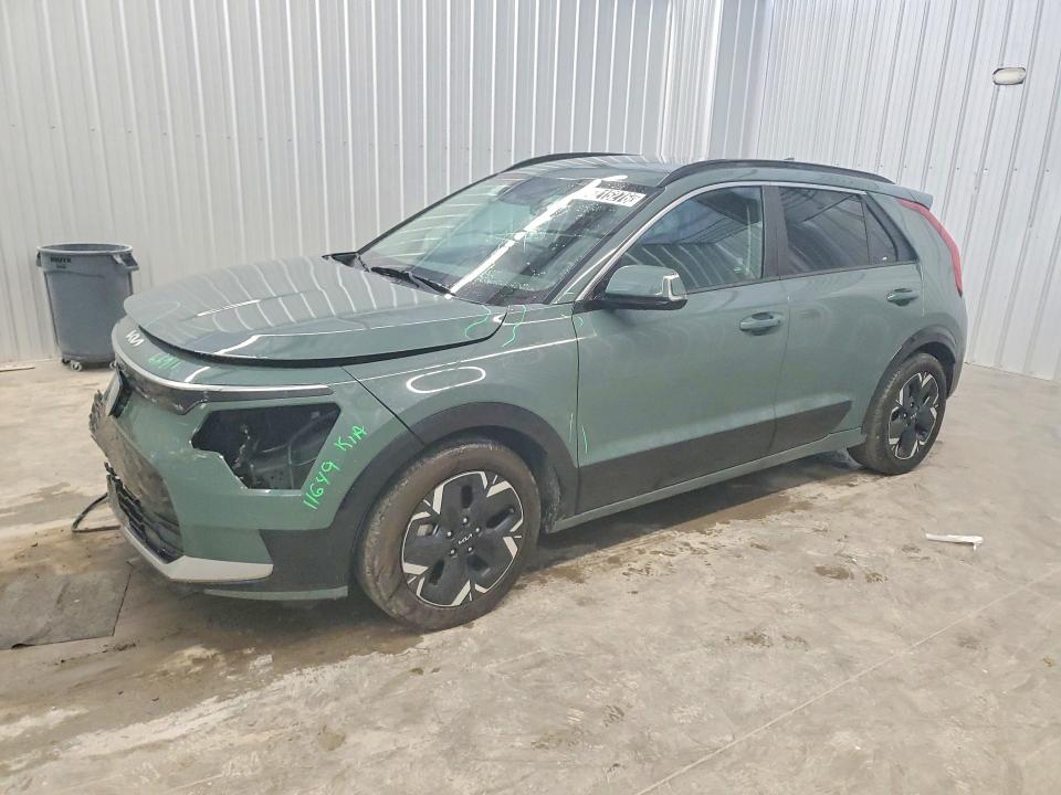 2024 Kia Niro VIN KNDCR3L17R5123187 — COPART salvage auction photo