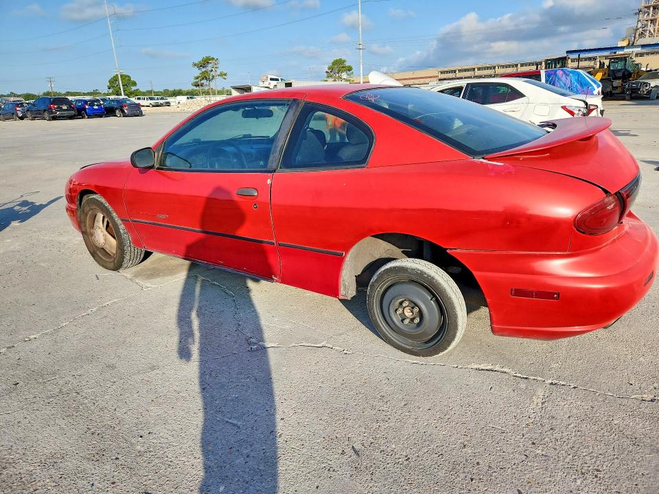 1998 Pontiac Sunfire VIN 1G2JD12T0W7501206 COPART salvage auction — REAR END, LA - CERT OF TITLE-SALVAGE, sold $175 on 2026-09-02 (photo 2)