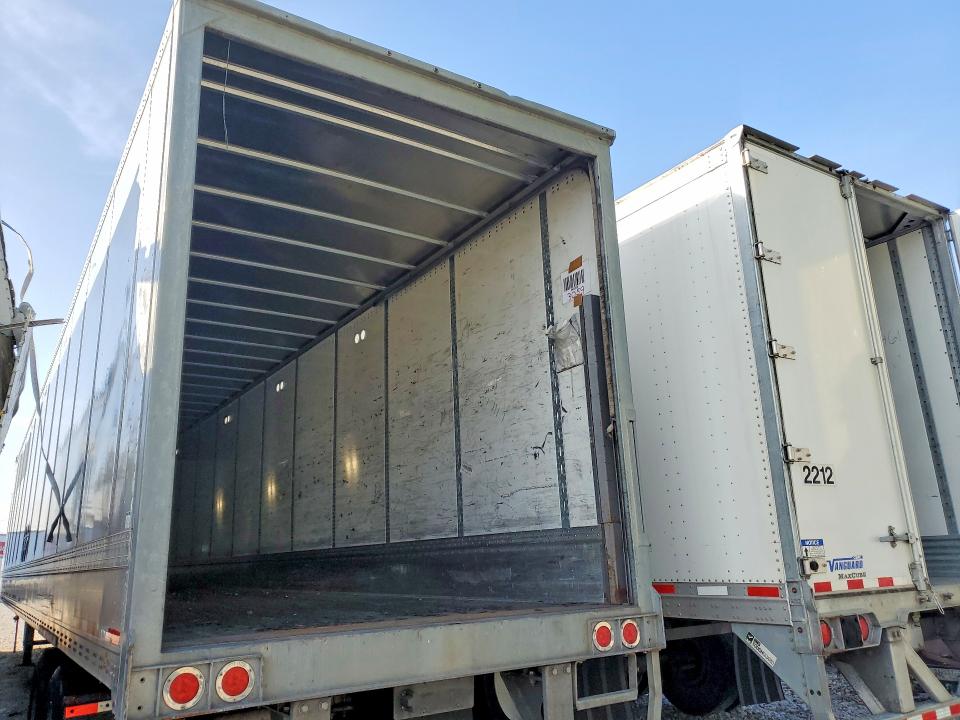 2018 Wabash dry van Trailer VIN 1JJV532DXJL001737 COPART salvage auction — REAR END, CT, sold $4,150 on 2026-09-02 (photo 2)