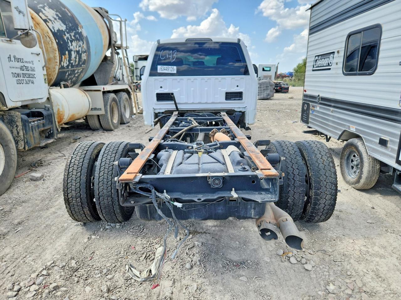 2017 Ford F550 VIN 1FD0X5HT1HEB81370 COPART salvage auction — Normal Wear, TX - CERTIFICATE OF TITLE (P), sold $12,100 on 2026-09-11 (photo 6)