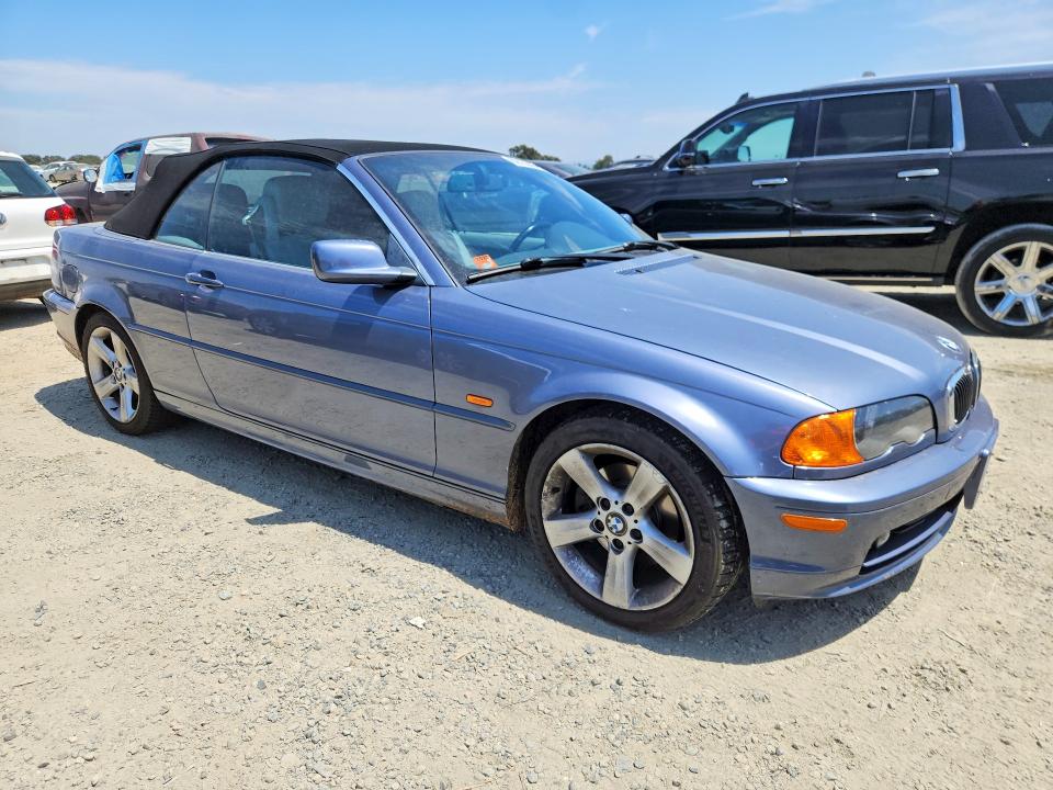 2002 BMW 3 series VIN WBABS33472JY42427 COPART salvage auction — MINOR DENT/SCRATCHES, CA - DIS/DLR/EXP ONLY CLEAN TITLE, sold $675 on 2026-08-11 (photo 4)