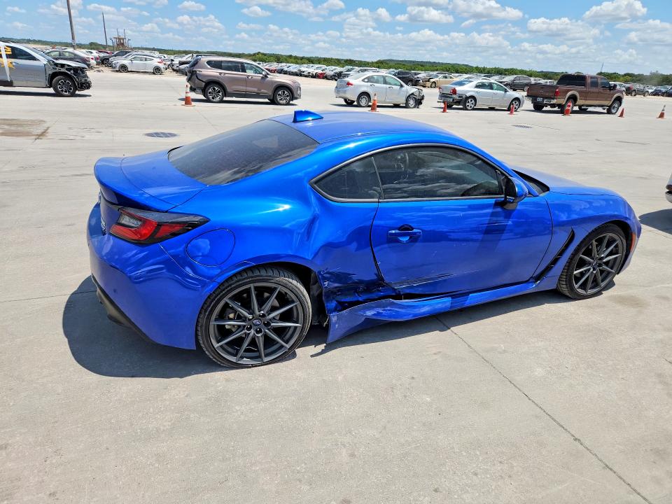 2024 Subaru Brz VIN JF1ZDBE10R8703286 COPART salvage auction — SIDE, Tx - Salvage Vehicle Title, sold $10,400 on 2026-08-24 (photo 3)
