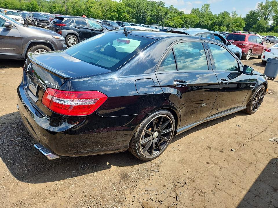 2013 Mercedes-benz E-klasse amg VIN WDDHF7EB1DA753109 COPART salvage auction — MINOR DENT/SCRATCHES, In - Certificate Of Title (P), sold $12,700 on 2026-08-19 (photo 3)