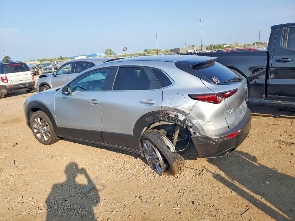 2021 Mazda Cx-30 VIN 3MVDMBCL9MM312973 COPART salvage auction — REAR END, Salvage Title, sold $8,400 on 2026-09-04 (photo 2)