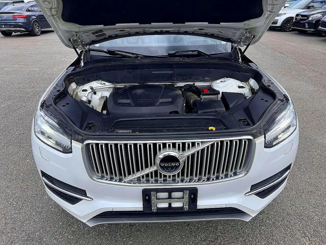 2019 Volvo Xc90 VIN YV4A22PL0K1499418 COPART salvage auction — Minor Dent/Scratches, OR - CERTIFICATE OF TITLE (P), sold $9,400 on 2026-09-18 (photo 8)