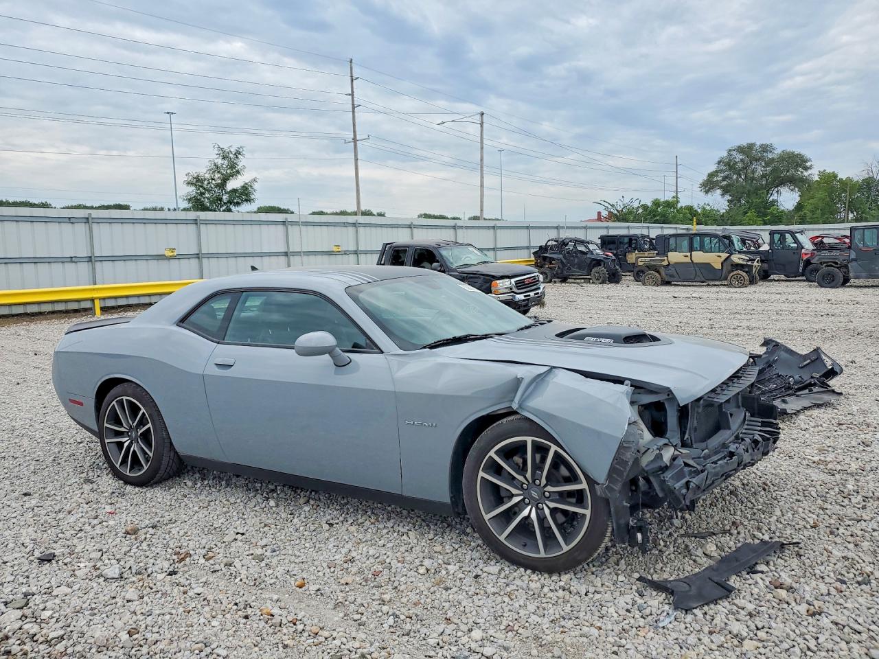 2020 Dodge Challenger VIN 2C3CDZBT1LH194636 COPART salvage auction — Front End, St - Salvage Title, sold $13,400 on 2026-10-09 (photo 4)