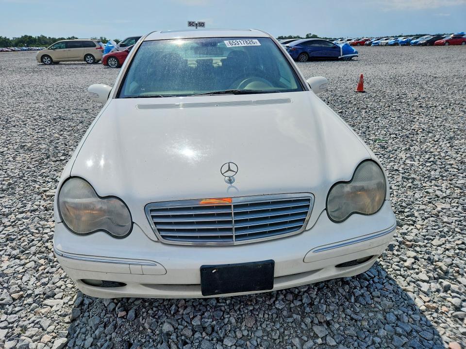 2002 Mercedes-benz C class VIN WDBRF64J32F182576 COPART salvage auction — MINOR DENT/SCRATCHES, FL - CERTIFICATE OF TITLE, sold $375 on 2026-08-21 (photo 5)