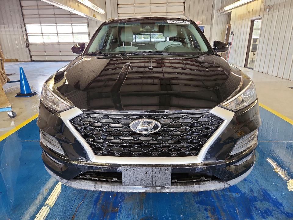 2021 Hyundai Tucson VIN KM8J3CA48MU341039 COPART salvage auction — MINOR DENT/SCRATCHES, WV - CERTIFICATE OF TITLE, sold $4,550 on 2026-09-03 (photo 5)