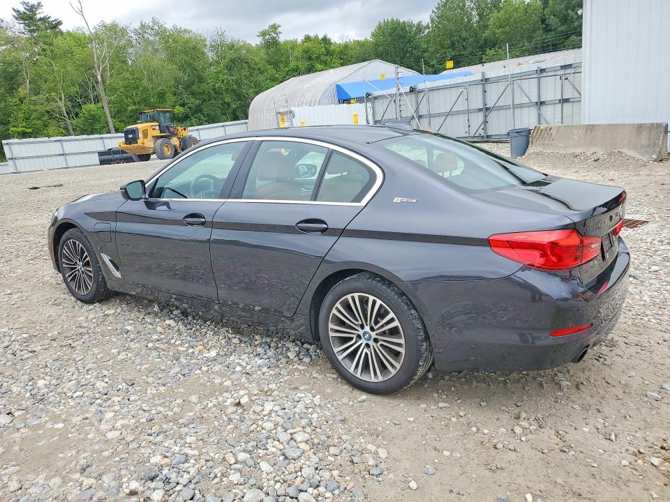 2019 BMW 5 series VIN WBAJB1C54KB375213 COPART salvage auction — FRONT END, CT - CERT OF TITLE-SALVAGE, sold $12,500 on 2026-09-09 (photo 2)
