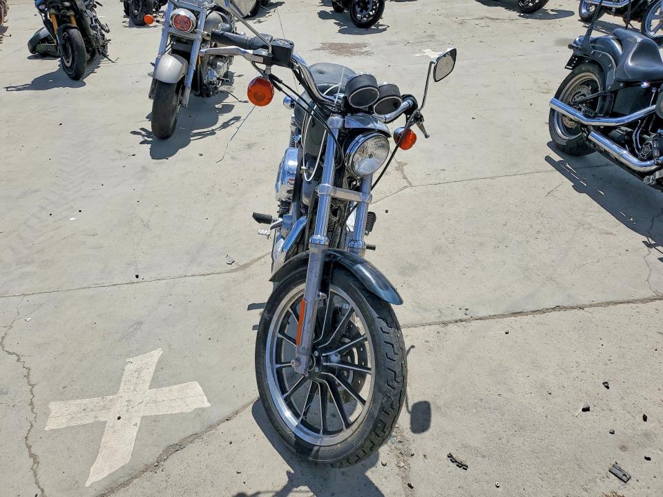 2000 Harley-Davidson XL1200 VIN 1HD1CAP34YK144005 COPART salvage auction — MINOR DENT/SCRATCHES, CA - DIS/DLR/EXP APP FOR DUP CLEAN, sold $525 on 2026-09-21 (photo 2)