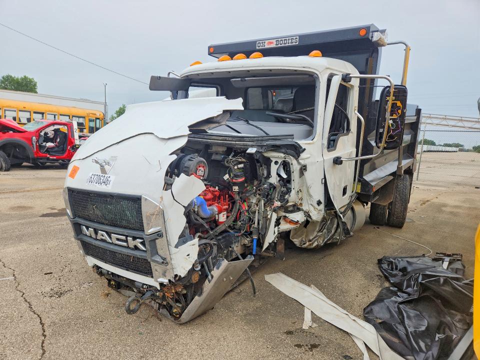 2025 Mack Md VIN 1M2MDBAA9SS076618 — COPART salvage auction photo