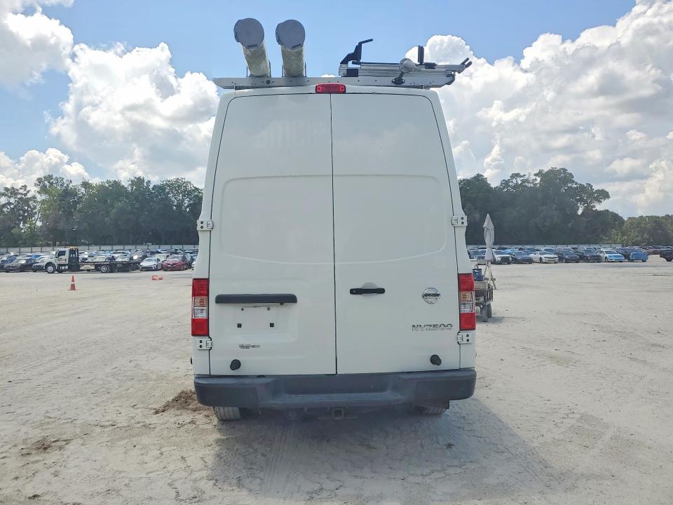 2020 Nissan Nv 2500 VIN 1N6AF0LY7LN809519 COPART salvage auction — MINOR DENT/SCRATCHES, FL - CERTIFICATE OF TITLE, sold $8,200 on 2026-09-08 (photo 6)