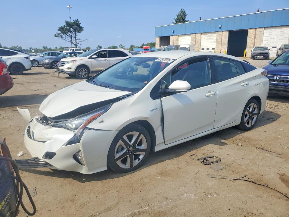 2016 Toyota Prius VIN JTDKARFU2G3518124 — COPART salvage auction photo