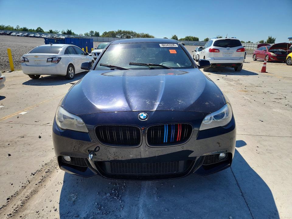 2012 BMW 5er VIN WBAFR7C52CC809841 COPART salvage auction — WATER/FLOOD, Tn - Certificate Of Title, sold $400 on 2026-09-03 (photo 5)