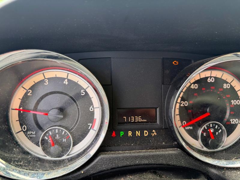 2017 Dodge Caravan VIN 2C4RDGCG8HR761468 COPART salvage auction — REAR END, Va - Certificate Of Title (P), sold $2,050 on 2026-08-24 (photo 8)