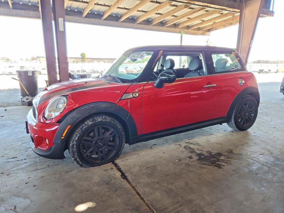 2013 Mini Cooper VIN WMWSV3C54DT395448 COPART salvage auction — FRONT END, Ca - Salvage Certificate, sold $750 on 2026-09-03 (photo 1)