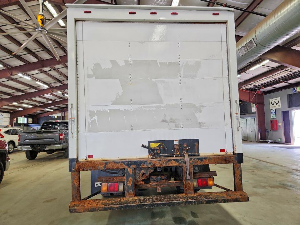 2014 Isuzu Npr hd VIN 54DC4W1B8ES804056 COPART salvage auction — MINOR DENT/SCRATCHES, Ny - Certificate Of Title, sold $675 on 2026-10-08 (photo 6)