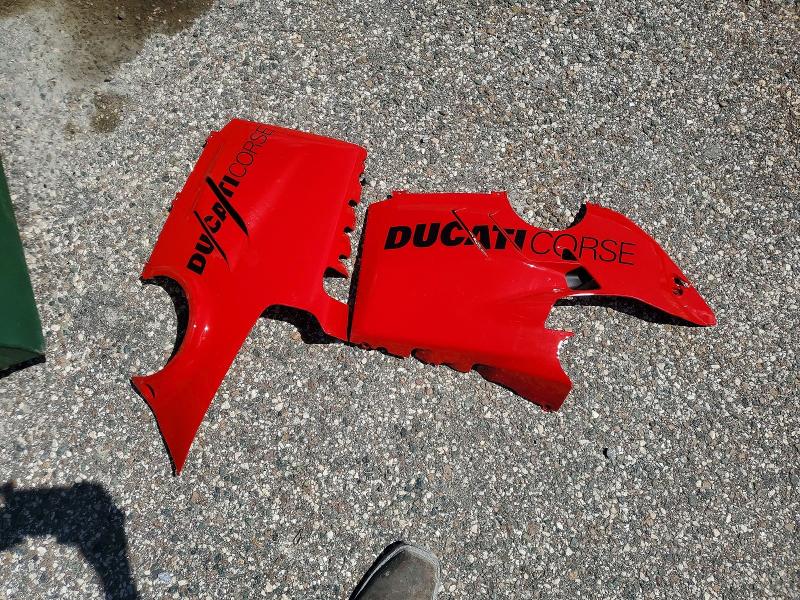 2023 Ducati Panigale VIN ZDMDAGZW6PB005527 COPART salvage auction — DAMAGE HISTORY, Salvage Title, sold $16,100 on 2026-08-14 (photo 9)
