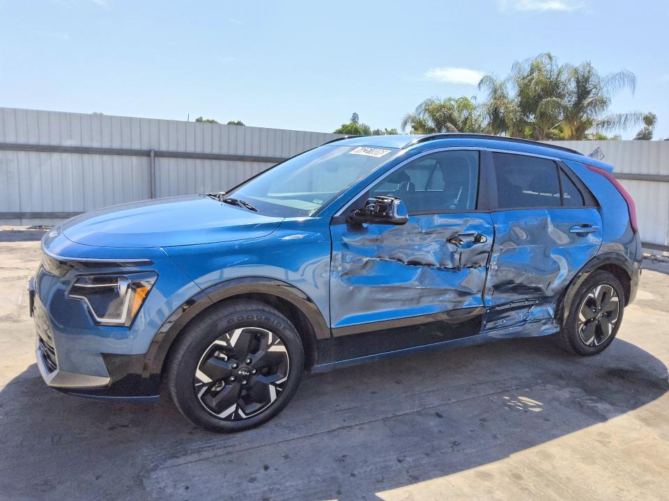 2024 Kia Niro VIN KNDCR3L1XR5111549 — COPART salvage auction photo