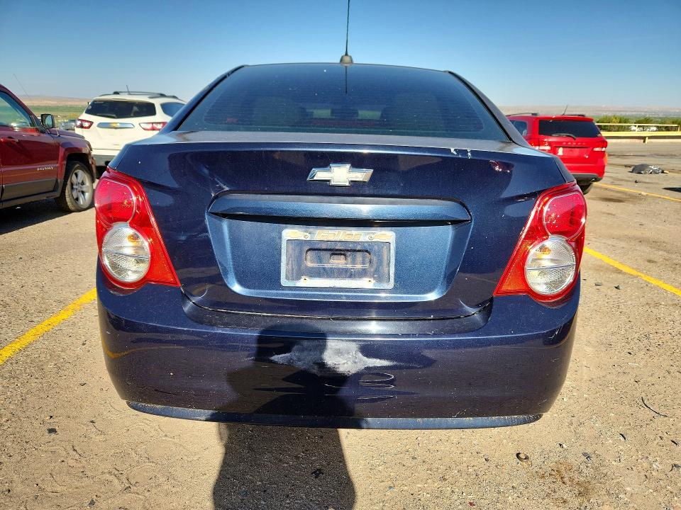 2016 Chevrolet SONIC VIN 1G1JA5SH9G4124345 COPART salvage auction — NORMAL WEAR, Nm - Certificate Of Title, sold $1,900 on 2026-09-03 (photo 6)