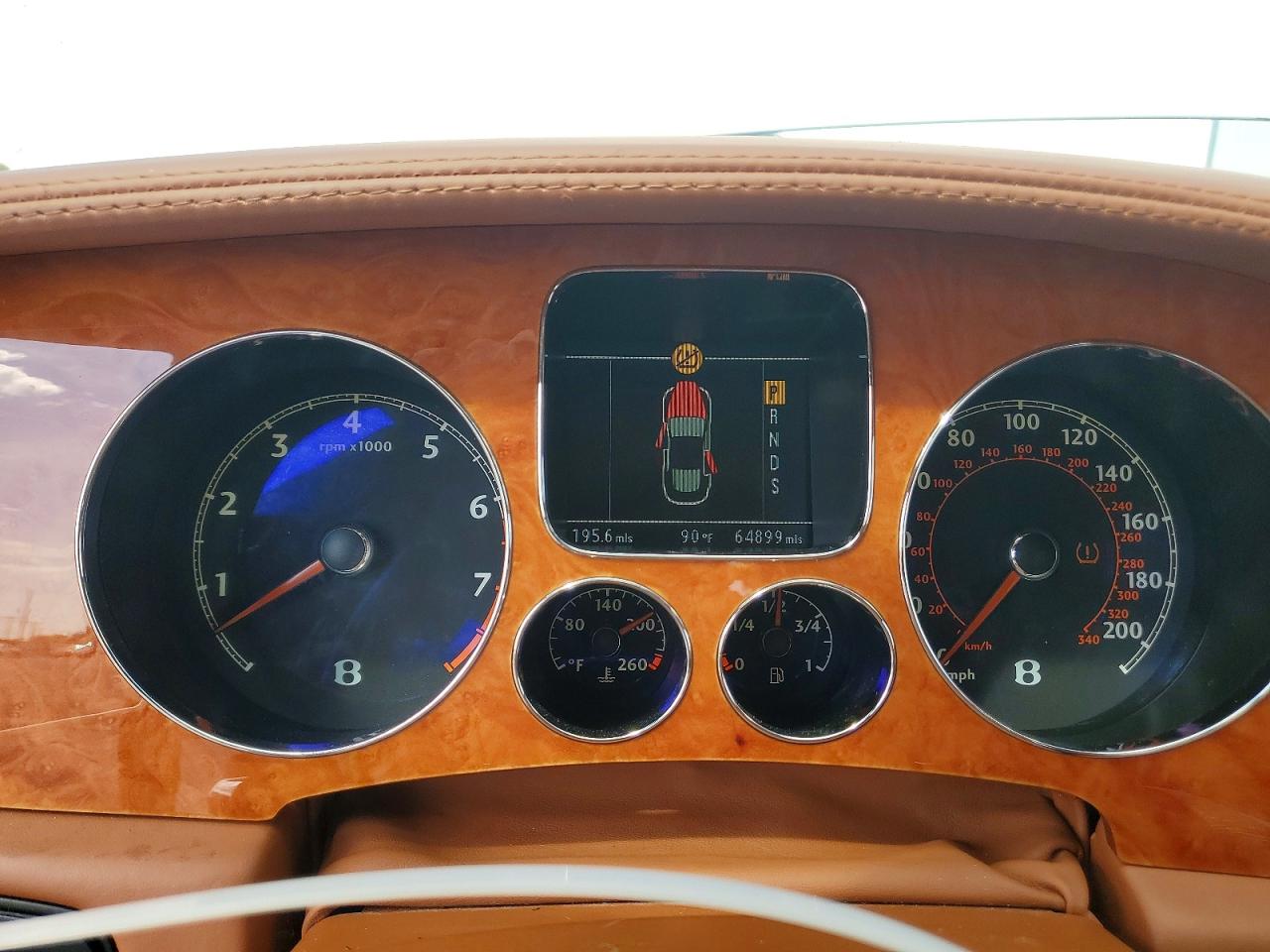 2006 Bentley Continental VIN SCBBR53W96C034993 COPART salvage auction — Minor Dent/Scratches, ID - CERT OF TITLE -REBUILT SALVAGE (P), sold $11,300 on 2026-09-03 (photo 9)