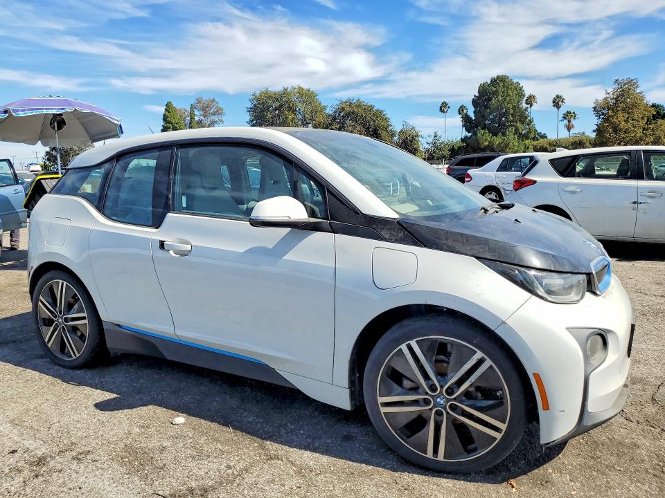 2014 BMW I3 VIN WBY1Z4C56EV275681 COPART salvage auction — REAR END, Ca - Lien Papers-Salvage Or Ac (P), sold $2,275 on 2026-09-08 (photo 4)