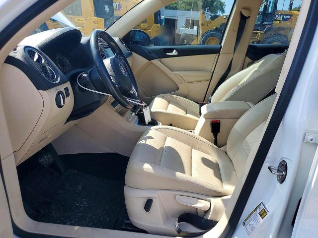 2016 Volkswagen Tiguan VIN WVGBV7AX6GW513562 COPART salvage auction — REAR END, Oh - Cert Of Title-Salvage, sold $1,100 on 2026-08-18 (photo 7)