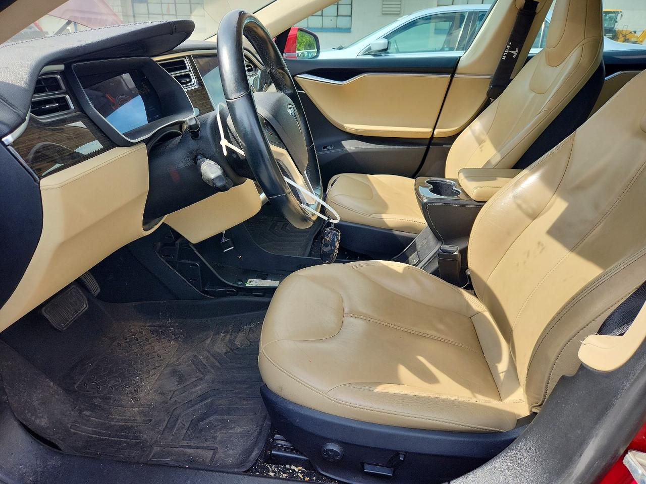 2014 Tesla Model s VIN 5YJSA1S10EFP43459 COPART salvage auction — Front End, IN - CERTIFICATE OF TITLE, sold $3,900 on 2026-09-11 (photo 7)
