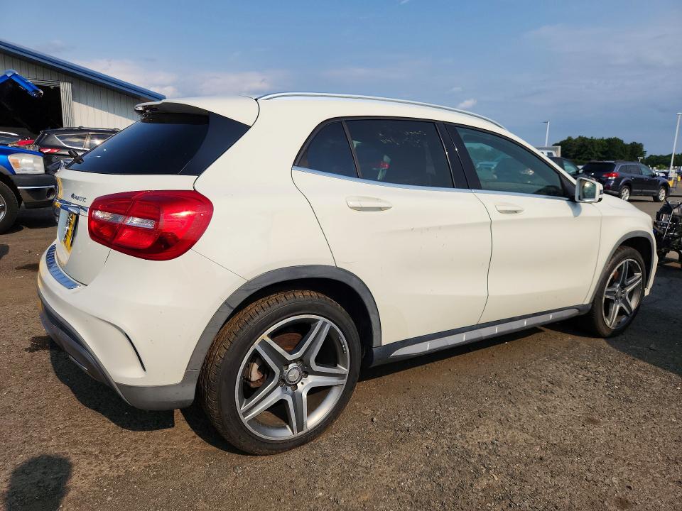 2015 Mercedes-benz Gla-klasse VIN WDCTG4GBXFJ039814 COPART salvage auction — MINOR DENT/SCRATCHES, Ma - Certificate Of Title, sold $2,350 on 2026-08-13 (photo 3)