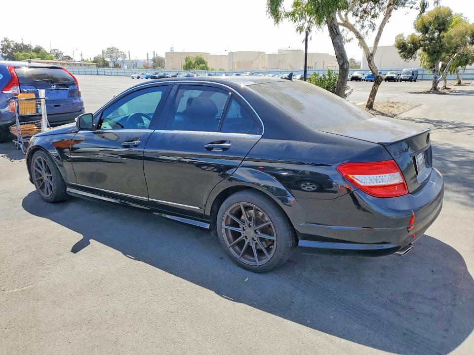 2008 Mercedes-benz C-klasse VIN WDDGF56X08R036332 COPART salvage auction — MINOR DENT/SCRATCHES, Ca - Dis/Dlr/Exp Only Clean Title, sold $250 on 2026-08-19 (photo 2)
