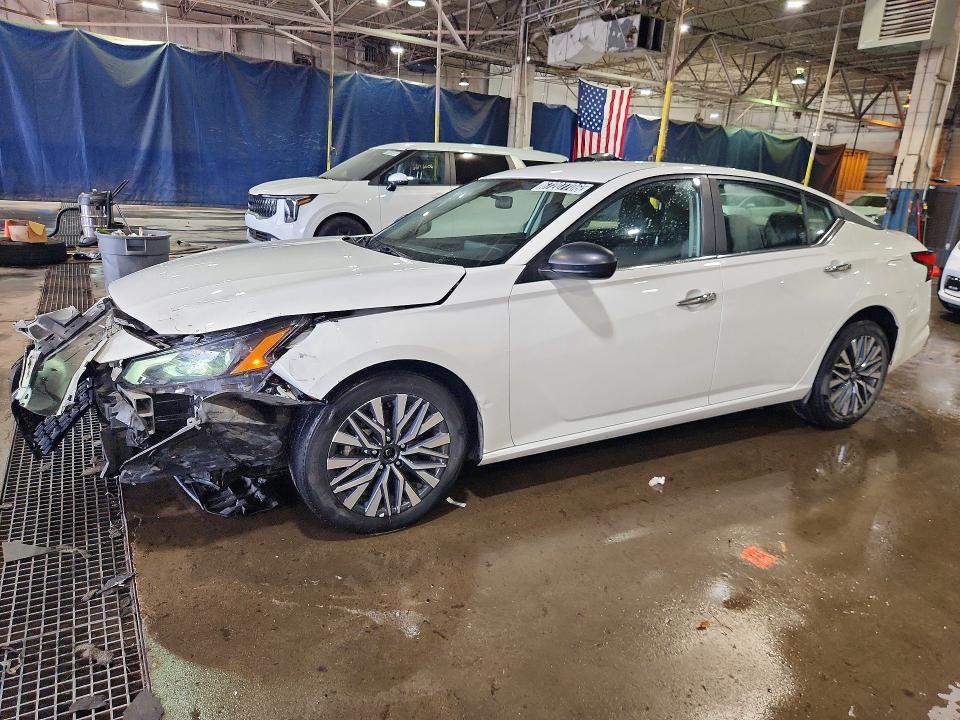 2025 Nissan Altima VIN 1N4BL4DV9SN332270 — COPART salvage auction photo