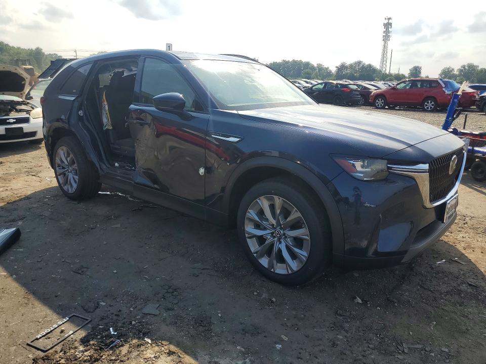 2026 Mazda Cx-90 VIN JM3KKBHD2T1351424 COPART salvage auction — SIDE, Salvage Title, sold $15,200 on 2026-08-26 (photo 4)
