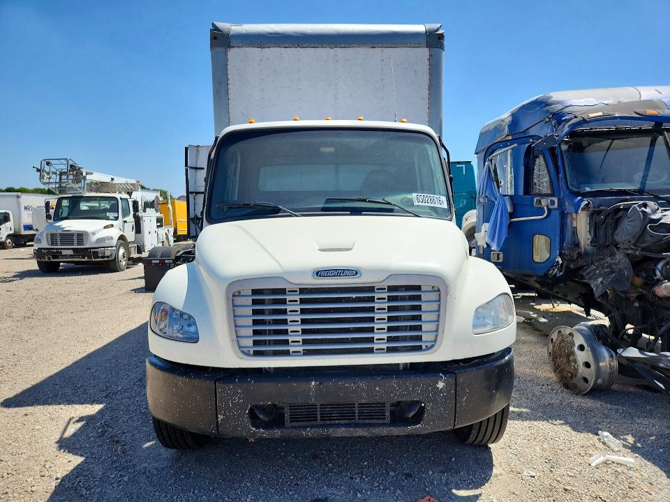 2018 Frht - freightliner VIN 1FVACWFB3JHJN5754 COPART salvage auction — SIDE, TX - SALVAGE VEHICLE TITLE (P), sold $5,100 on 2026-09-23 (photo 5)