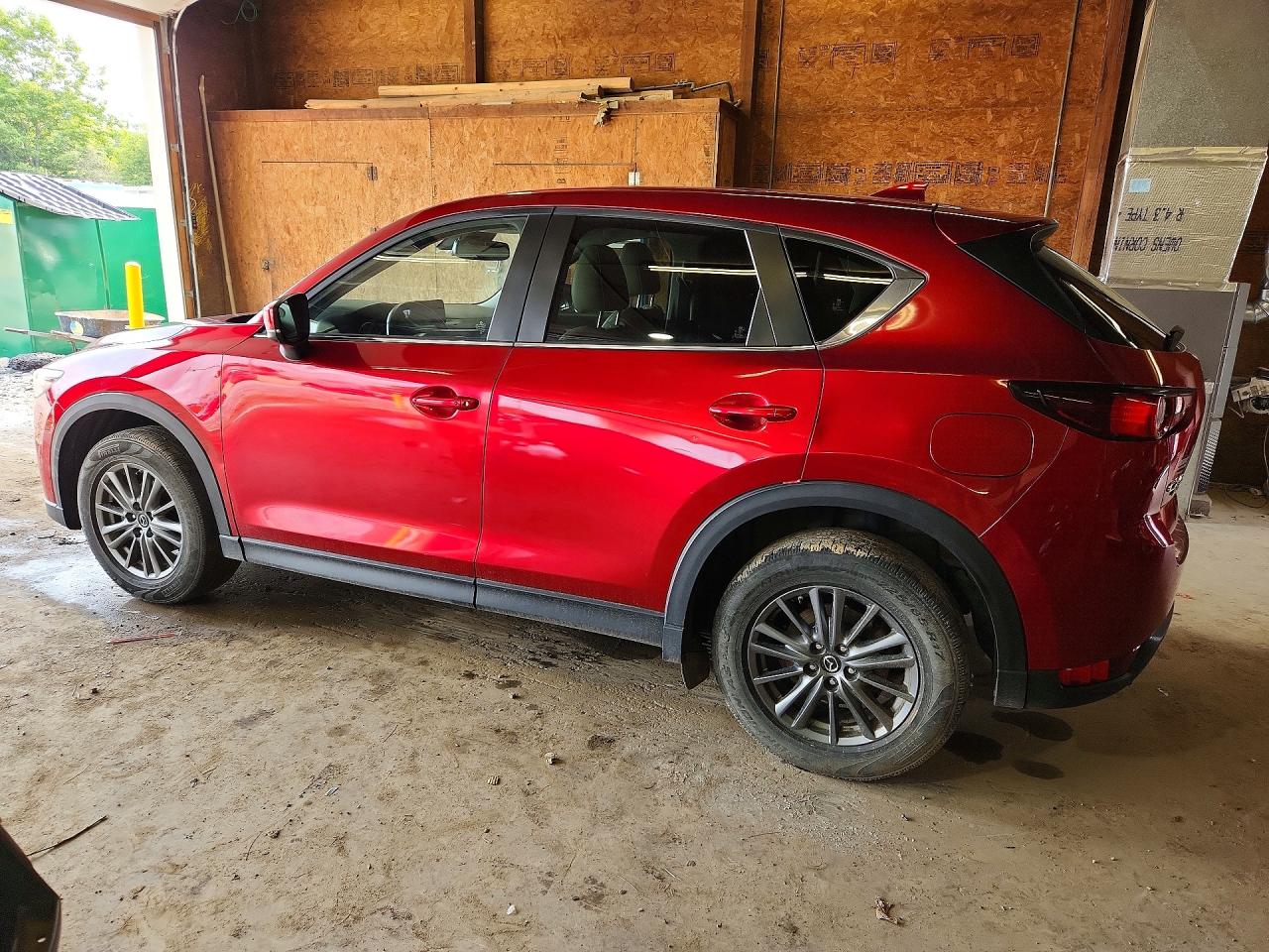 2017 Mazda Cx-5 VIN JM3KFBCLXH0115183 COPART salvage auction — Normal Wear, Ct - Clean Title, sold $5,400 on 2026-09-17 (photo 2)